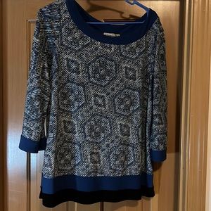 Vintage Suzie large patterned top.